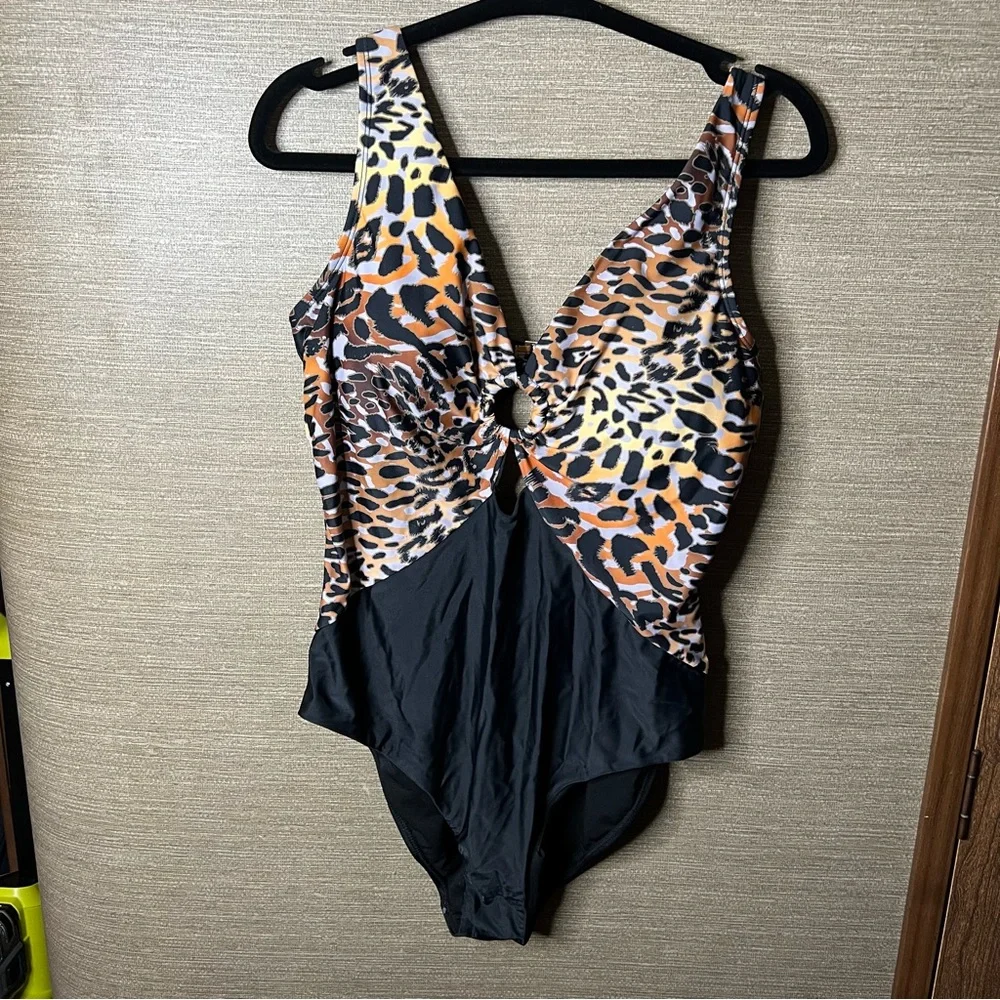 Swimsuits For All Women's Plus Size Center Ring Plunge One Piece Swimsuit XL